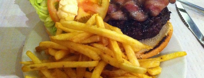 Alfredo's Barbacoa is one of Las hamburguesas más míticas de España.