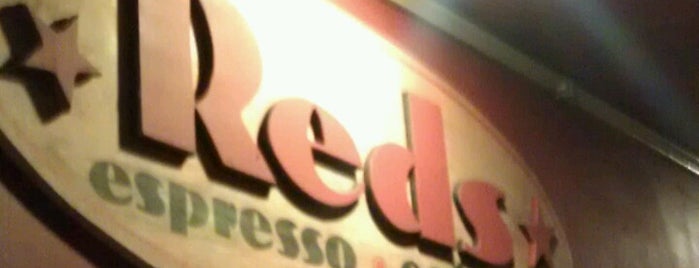 Redz 'n' Greenz Cafe is one of Lugares guardados de river.