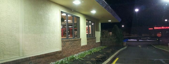 Burger King is one of Tempat yang Disukai Matt.