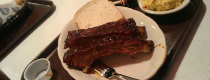 Pappas Bar-B-Q is one of The 15 Best Places for Baked Potatoes in Houston.