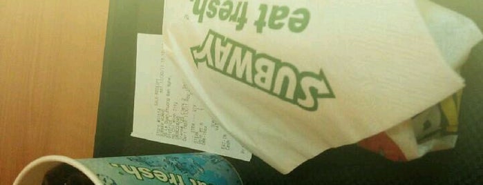 Subway is one of sì gòn <3.