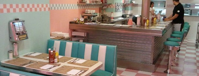 Peggy Sue's is one of Yummy&Cheap! (BCN).