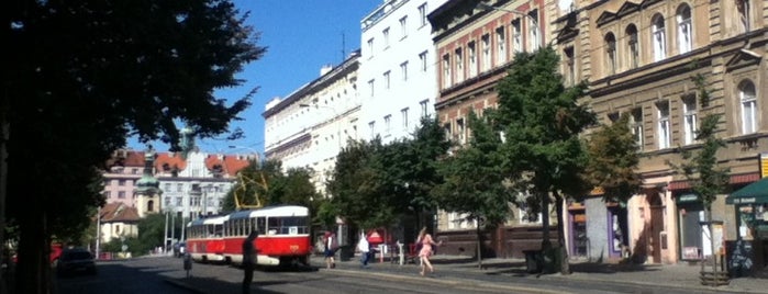 Vršovické náměstí (tram) is one of Tramvajové zastávky v Praze (díl druhý).