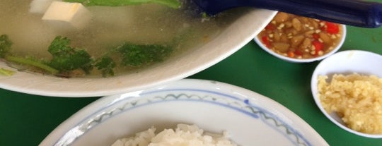 一家潮州鱼粥鱼汤 is one of Teochew Fish Soup & Porridge.