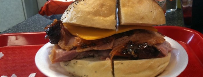 Lile's Ham Sandwich Shop is one of Kimmie's Saved Places.