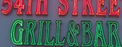 54th Street Grill & Bar is one of Orte, die Jeanette gefallen.