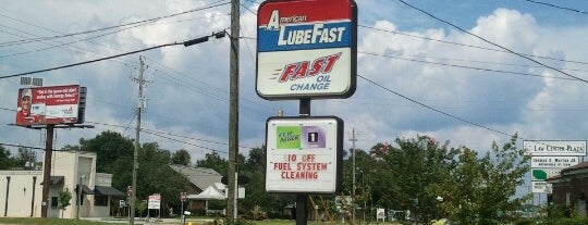 American Lube Fast is one of Locais curtidos por Jennifer.