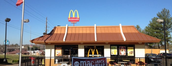 McDonald's is one of สถานที่ที่ Stacia ถูกใจ.