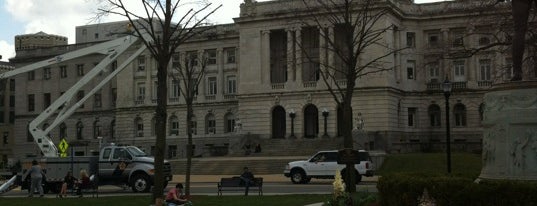 Bergen County Courthouse is one of My Veg spots.