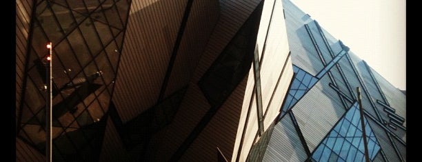 Royal Ontario Museum is one of Future Projections 2012.