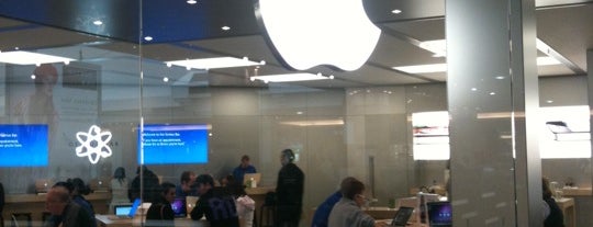 Apple Castle Towers is one of Apple Stores.