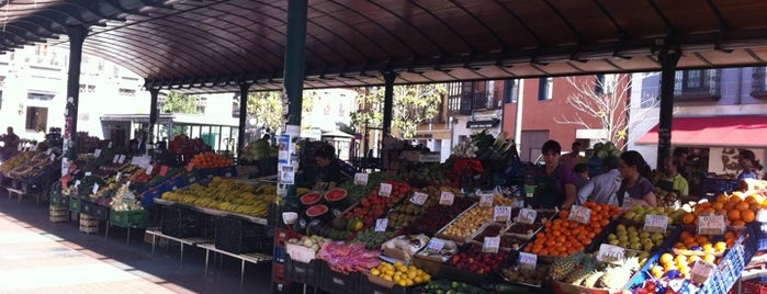 Plaza España is one of Pucela imprescindible.