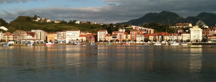 Playa de Santa Marina is one of Playas del Principado de Asturias.