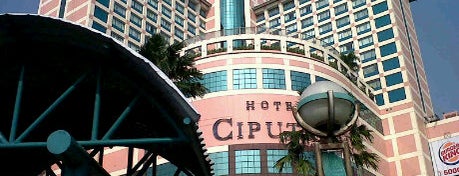 Mal Ciputra (Citraland) is one of Kongkow Places.