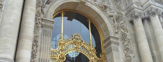 Petit Palais is one of París 2012.