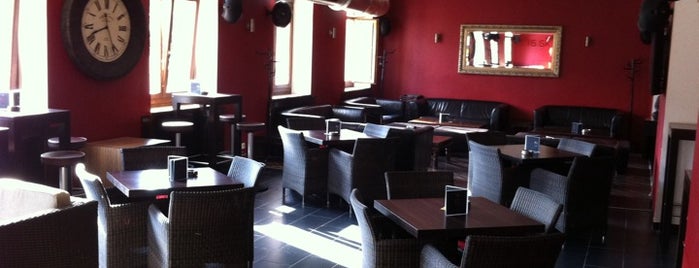 Garibaldi's Café Bar Lounge is one of TOP Venues @ Košice.