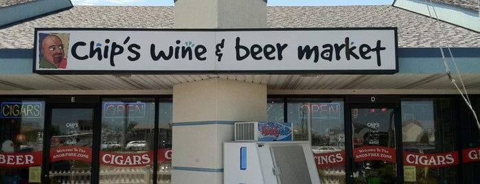 Chip's Wine & Beer Market is one of สถานที่ที่ Mark ถูกใจ.