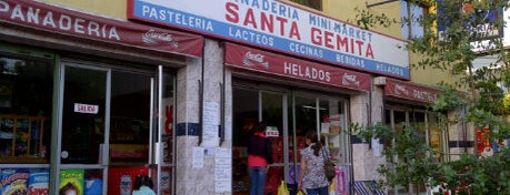 Panadería Santa Gemita is one of Mis lugares.