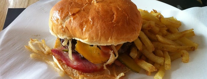 Beefcious is one of hamburguesas.