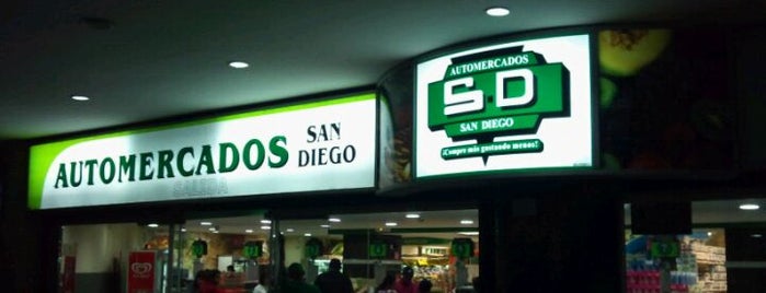 Auto Mercado San Diego is one of Mis sitios.