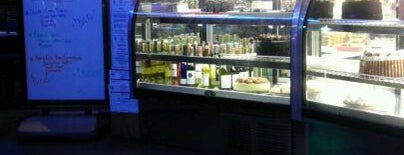 Metro Cafe Diner is one of Locais salvos de CC.