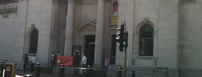 Ferens Art Gallery is one of Hull Museums.