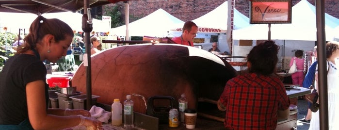 Veraci Mobile Pizza Oven At Ballard Market is one of Lugares guardados de Jeremy.