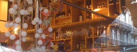 Le Bar à Gilles is one of Saint-Gilles Hot Spots.