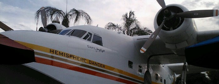 Lone Palm Airport is one of Gespeicherte Orte von Kimmie.