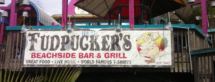 Fudpuckers Beachside Bar & Grill is one of Destin To Do List.