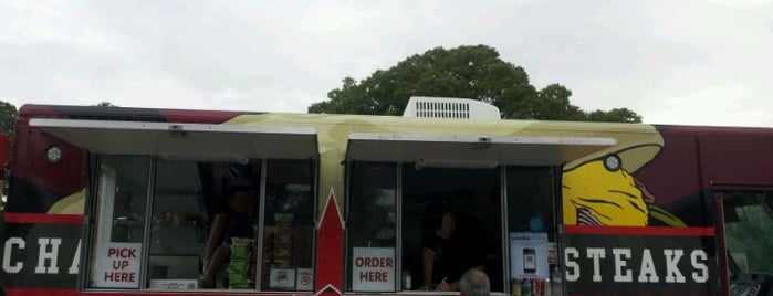 Champion Cheesesteaks Food Truck is one of natalyn: сохраненные места.