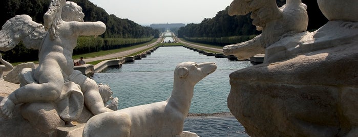 Reggia di Caserta is one of making lunch..