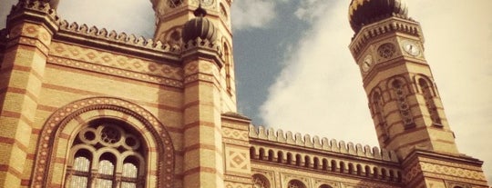 Dohány utcai zsinagóga is one of budapest.
