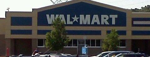 Walmart is one of Locais curtidos por Keith.