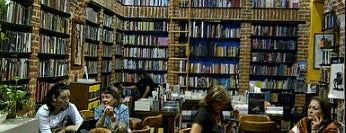 Ábaco Libros y Café is one of Cartagena.