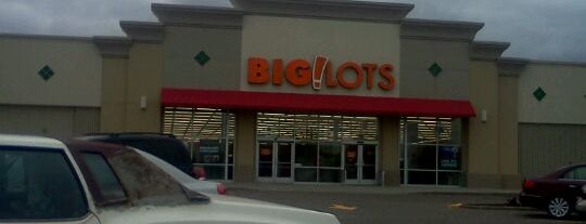 Big Lots is one of Orte, die Harry gefallen.