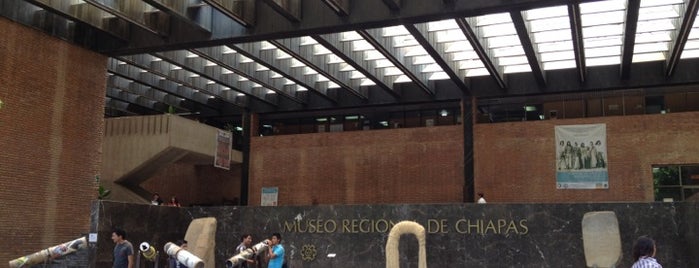 Museo De Antropologia is one of Lugares favoritos de Paola.