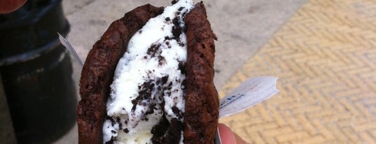 Coolhaus Ice Cream Truck is one of The 15 Best Places for Ice Cream Sandwiches in New York City.