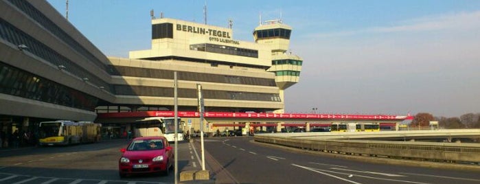 Berlin Tegel Otto Lilienthal Havalimanı (TXL) is one of airports.