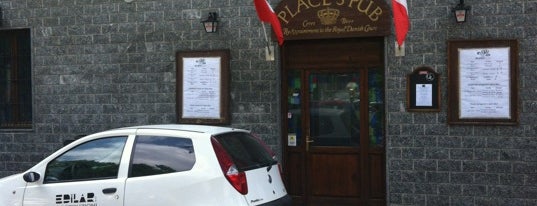 Place's Pub is one of Luoghi preferiti.