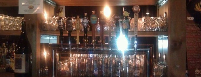 Mikro Beer Bar is one of Jason: сохраненные места.