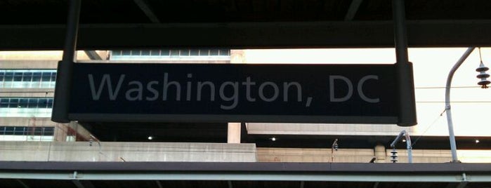 Washington, D.C. is one of The US, All 50 States, & American Territories🇺🇸.