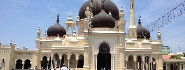 Masjid Zahir is one of Masjid Negara, Negeri & Wilayah Persekutuan.
