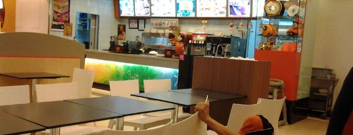 A&W is one of Trans Studio Mall Makassar.