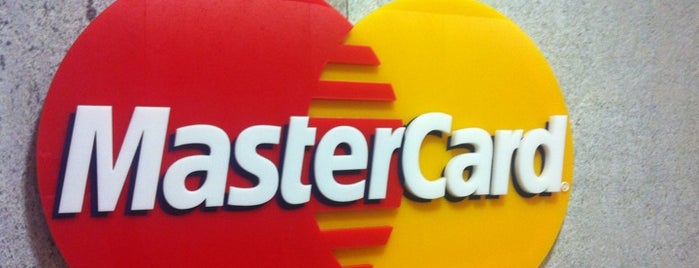 MasterCard is one of Tempat yang Disukai Carlos.