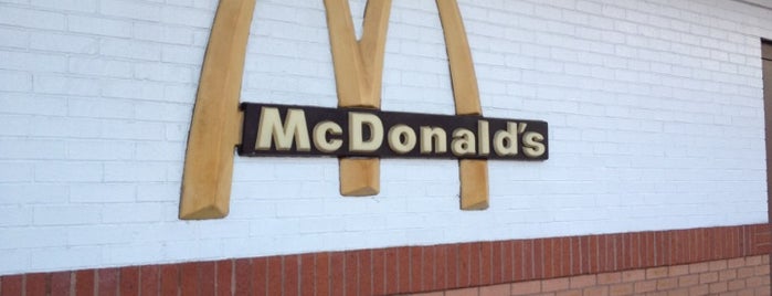 McDonald's is one of Lieux qui ont plu à Harry.