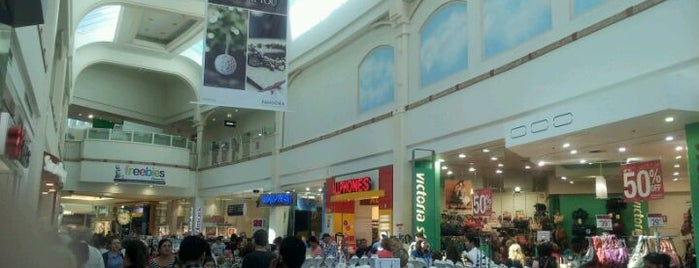 Galleria is one of สถานที่ที่ Priscilla ถูกใจ.
