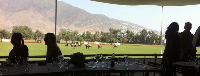 Centro Comercial El Polo is one of Always Gourmet PERU, comer em Lima.