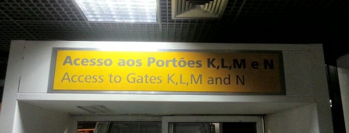 Portões K L M N is one of Aeroporto de Brasília.