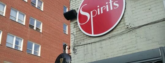 Spirits Bar & Grill is one of สถานที่ที่ Tarra ถูกใจ.